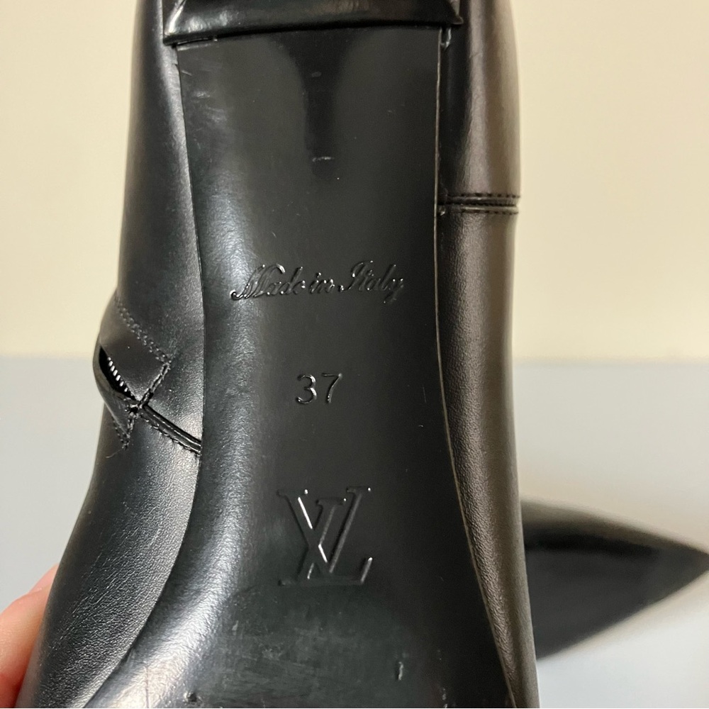 Louis Vuitton Black Callback Kitten Heel Ankle Boot size 37 - Picture 9 of 16